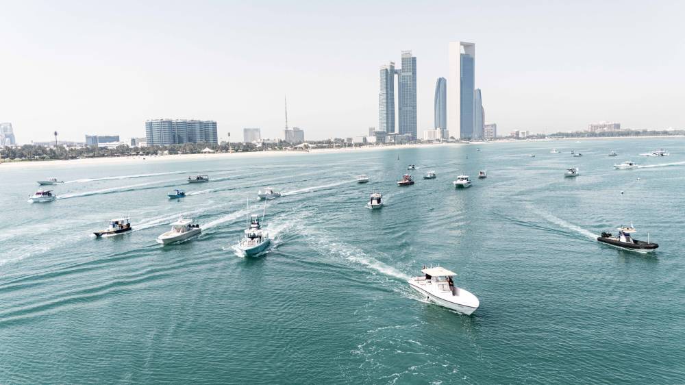 قوارب المشاركات في المنافسات