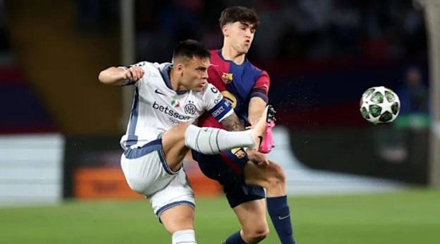 لاوتارو مارتينيز قد يفاجئ برشلونة في قمة دوري الأبطال.. وغيابات مؤثرة في صفوف الفريقين