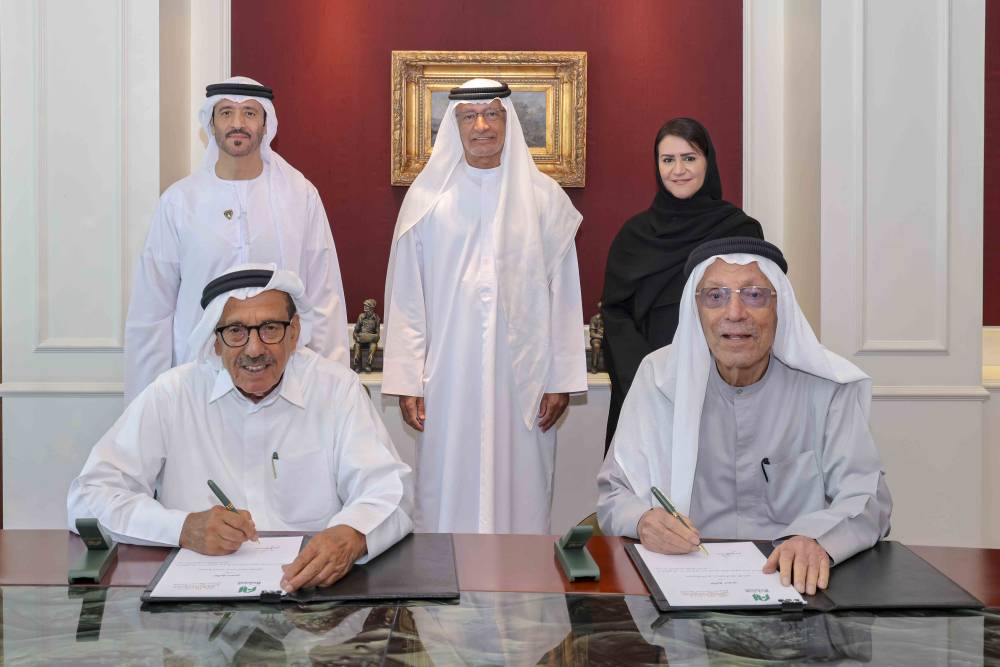 الحبتور يدعم جائزة المقال الإماراتي بمليون درهم