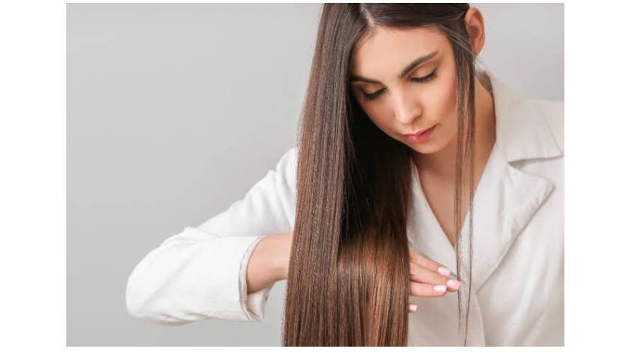 كيف تجعلين شعرك ينمو بسرعة؟.. روتين فعّال وخلطات طبيعية مجربة