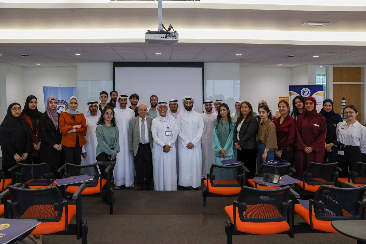 جامعة دبي تختتم البرنامج الإرشادي للطلبة لفصل الربيع