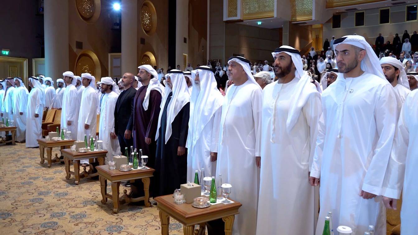 سلطان بن خليفة: «قافية وأمنيات».. عرض شعري ينبض إنسانية