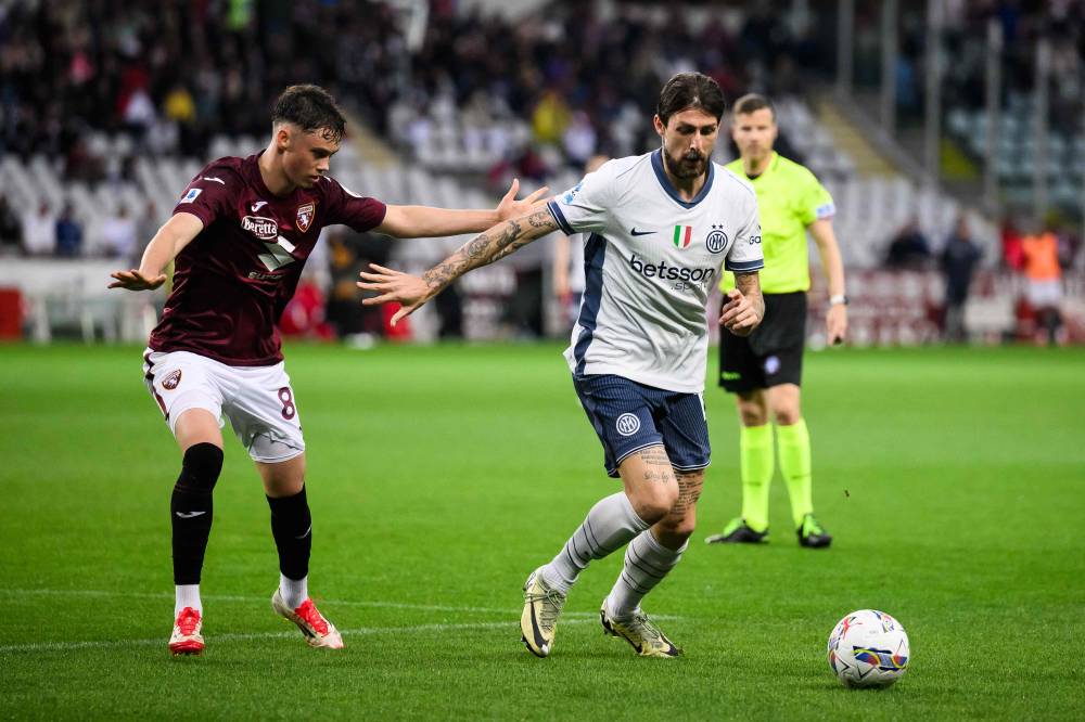 من مباراة ميلان وبولونيا في الدوري