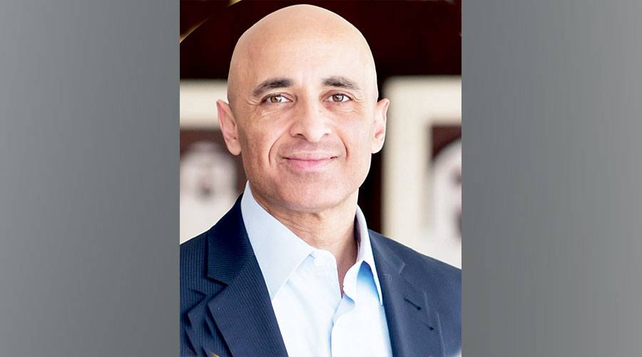 العتيبة: زيارة ترامب للإمارات تؤكد متانة الشراكة الاستراتيجية