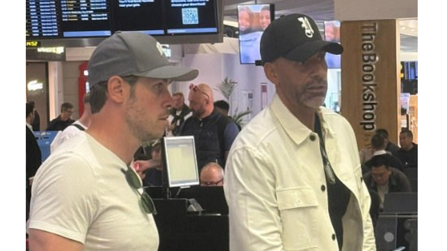 الكومبيوتر يتوقع فوز توتنهام على يونايتد 3-2.. غاريث بيل يشارك في تحليل نهائي «يوروبا ليغ»