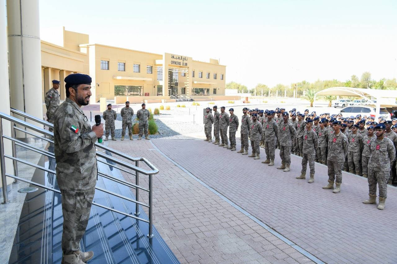 شرطة أبوظبي تحثّ مجندي الخدمة الوطنية على التحلي بروح المسؤولية