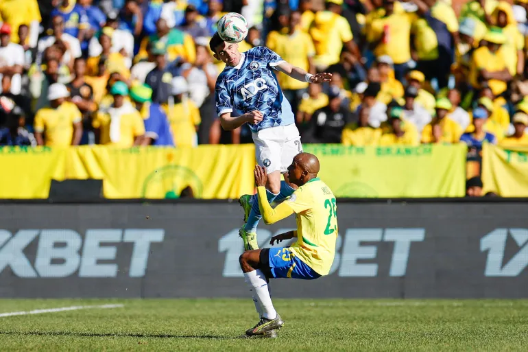 صن داونز ضد الأهرام.. وليد الكرتي يخطف التعادل القاتل ويُقرّب بيراميدز من اللقب التاريخي