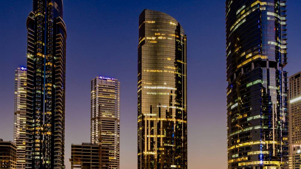 دبي للذهب والسلع تنضم إلى لجنة تطوير الأعمال العربية