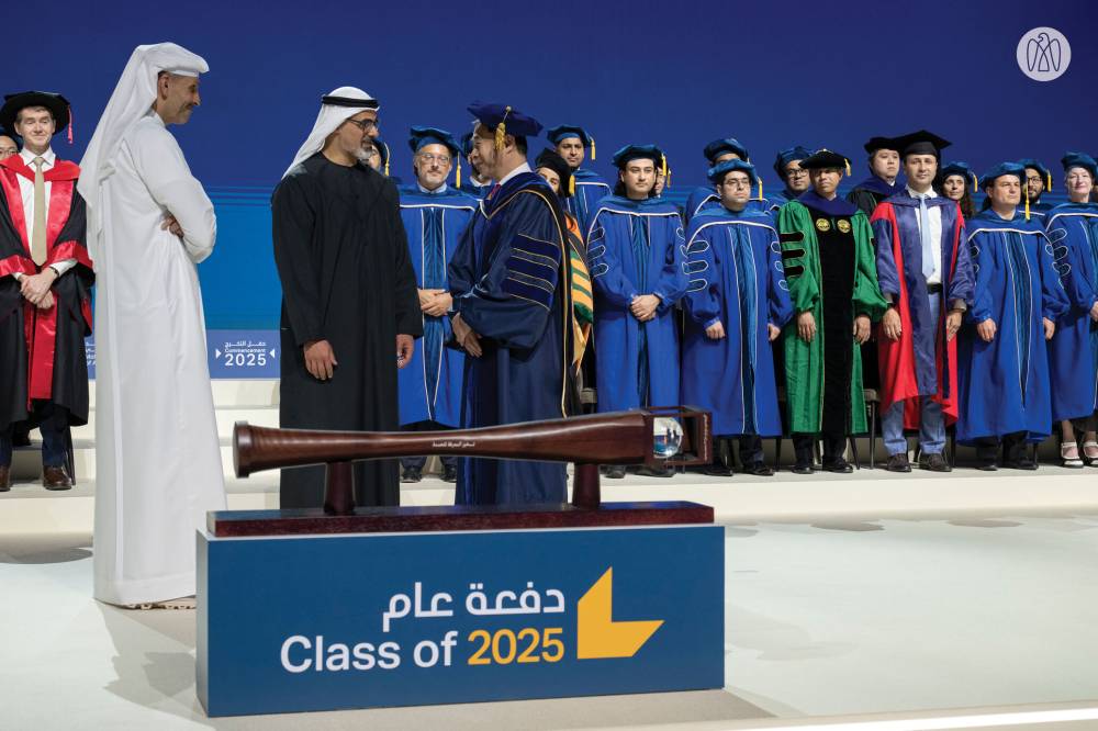 خالد بن محمد بن زايد: استشراف المستقبل لا يكون إلا بالعلم والاستفادة من التكنولوجيا الحديثة