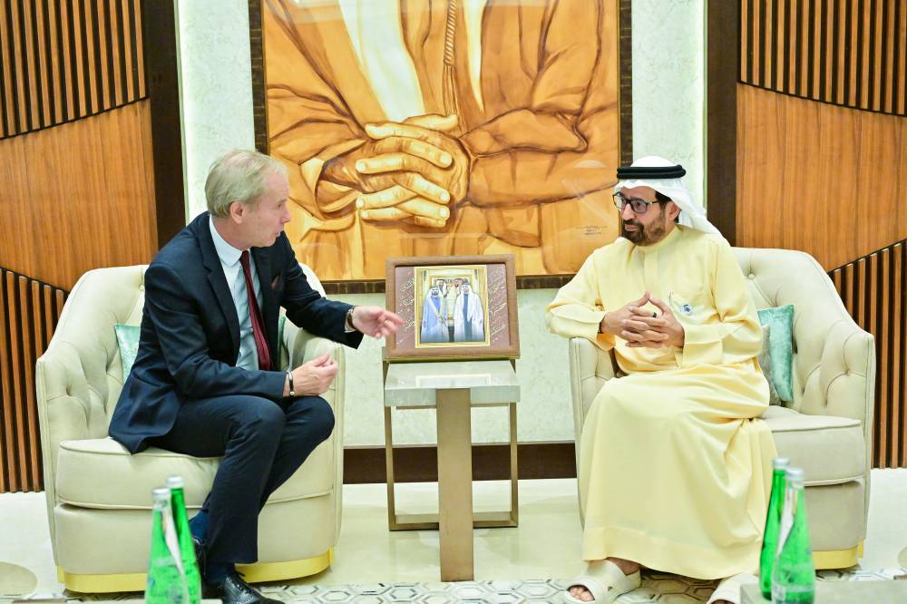 علي النعيمي في حديث مع أولوف سكوج 