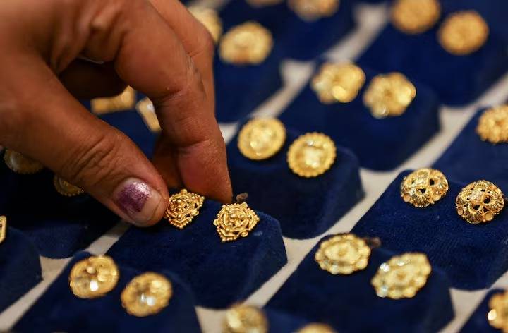 تحديث صباحي لأسعار الذهب في مصر اليوم الثلاثاء.. هل حان وقت الشراء؟
