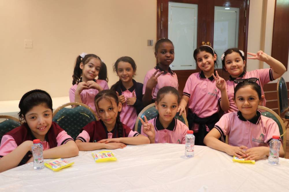 «نسائية دبي» تُسعد الأيتام بفعالية ترفيهية