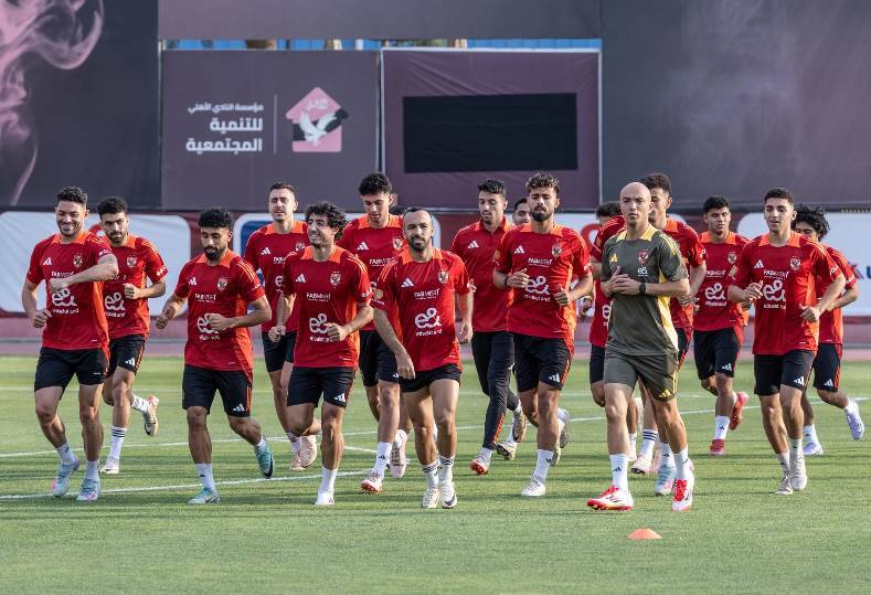 قائمة الأهلي في كأس العالم للأندية.. وموقف زيزو يثير الجدل قبل البطولة