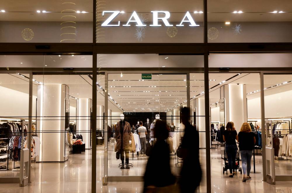 تراجع إيرادات «إنديتكس» وتباطؤ متوقع بمبيعات الصيف