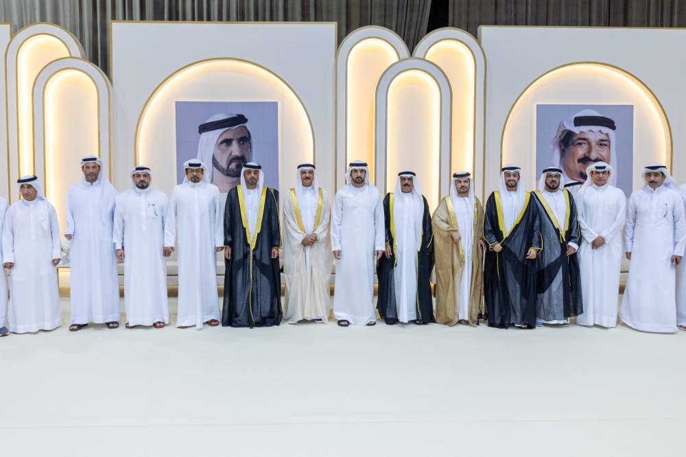 حمدان بن محمد يحضر أفراح النعيمي والقمزي والشامسي