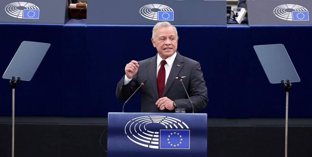 ملك الأردن: هجمات إسرائيل على إيران تهدد المنطقة وخارجها