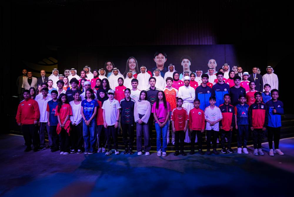 صورة جماعية مع المكرمين بـ«جائزة العطاء الرياضي»