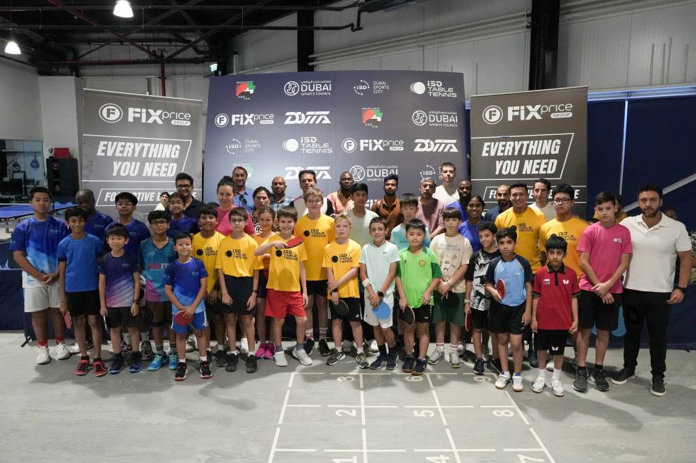 مايد الكعبي بطل تنس الطاولة في «أكاديميات دبي»