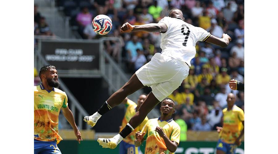 صن داونز يفرط في تقدمه ويخسر 4-3 أمام دورتموند (فيديو)