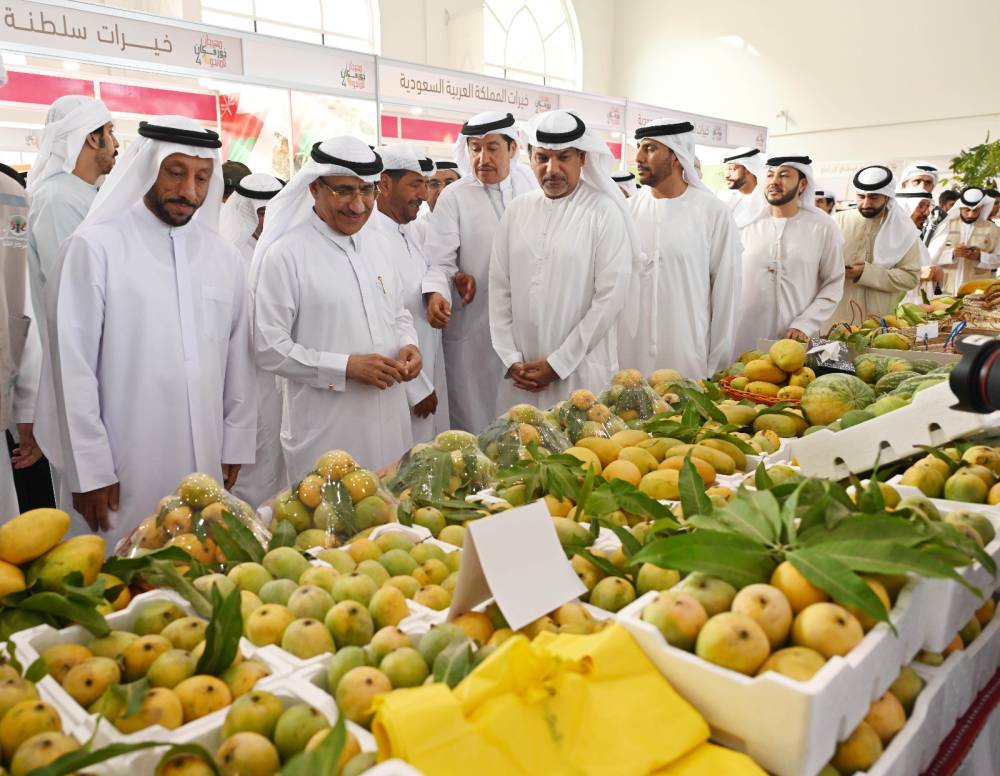 33 مزارعاً يعرضون 150 صنفاً في «خورفكان للمانجو»