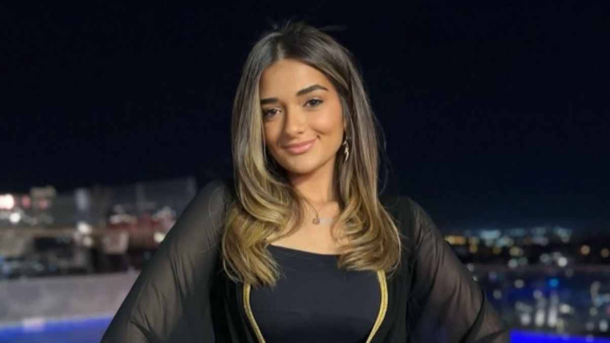 بعد أزمتها الصحية.. ملك زاهر تدخل عالم الإخراج «بشنطة سفر»