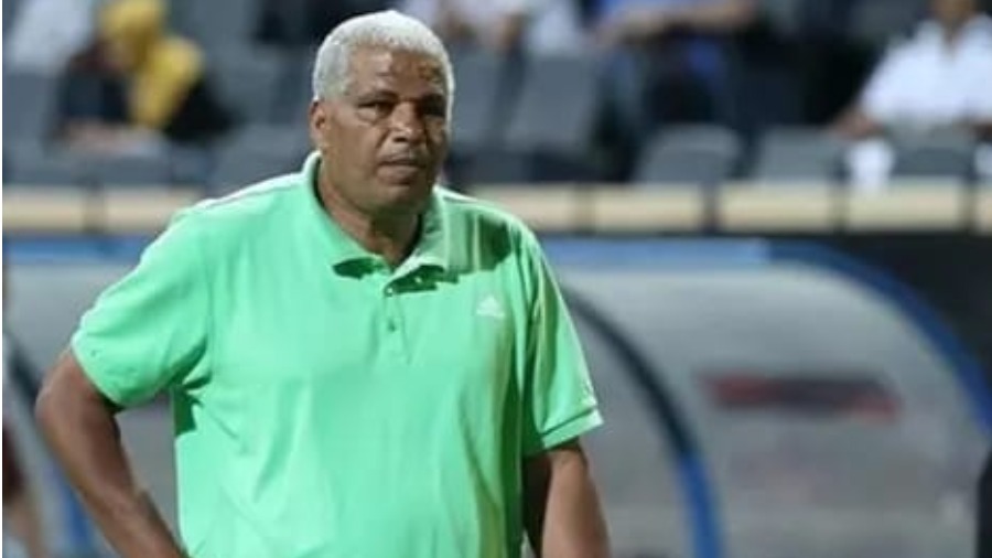 وفاة ميمي عبد الرازق مدرب نادي المصري السابق