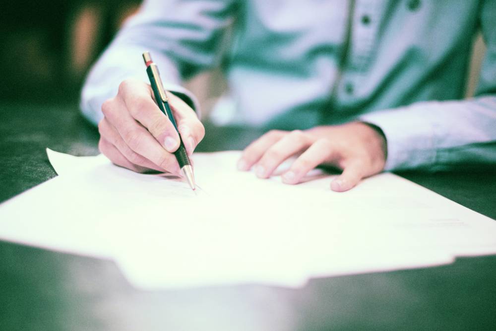 الاحتيال الاستثماري.. العوائد مجزية والضحية «أنت»!