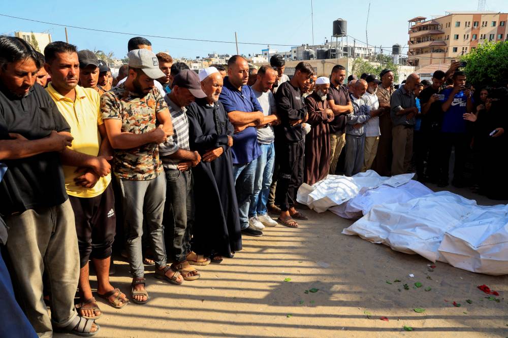 ضحايا القصف الإسرائيلي على غزة