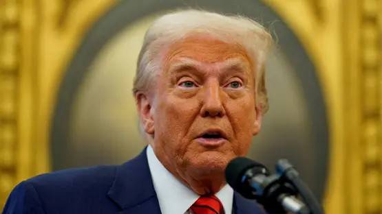 ترامب يحض أنصاره على التخلي عن ملفات إبستين