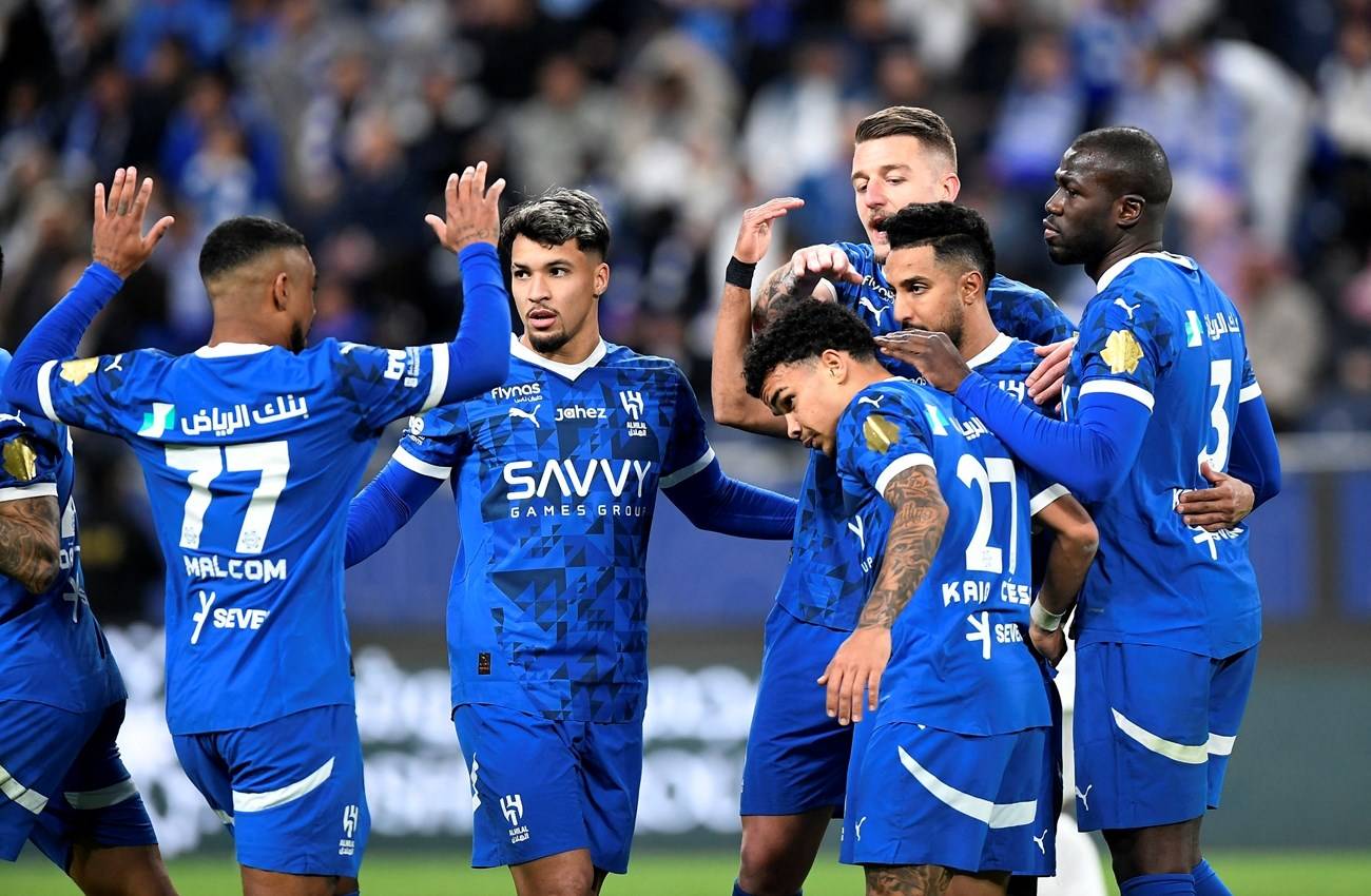 لاعبو الهلال يحتفلون في مونديال الأندية