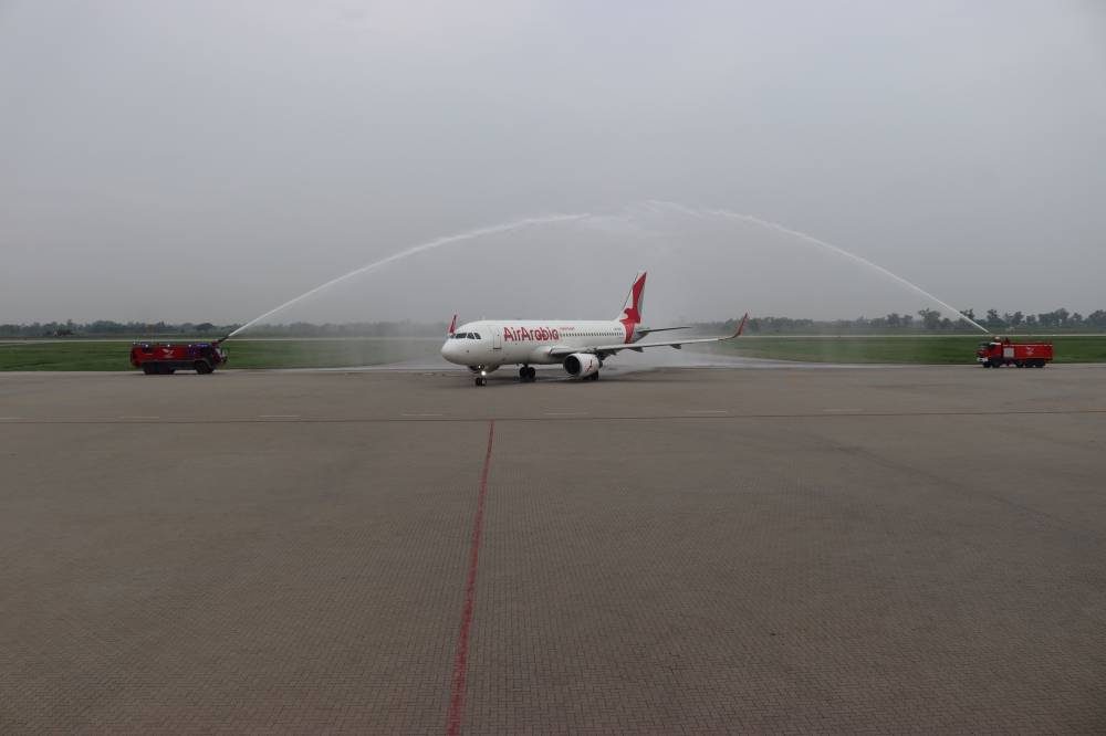 خلال هبوط الطائرة في سيالكوت