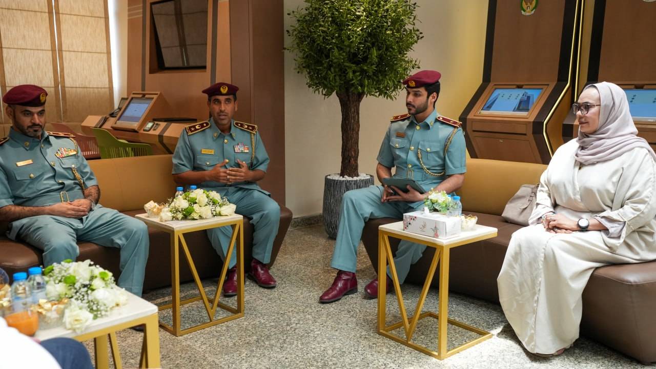 «ساعة مع المتعامل» في مركز شرطة الجرف 