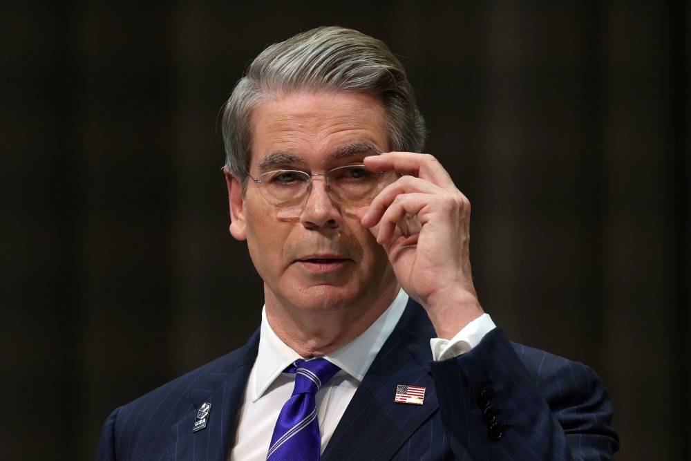 سكوت بيسنت، خلال احتفالات اليوم الوطني الأمريكي في معرض أوساكا (بلومبرغ)