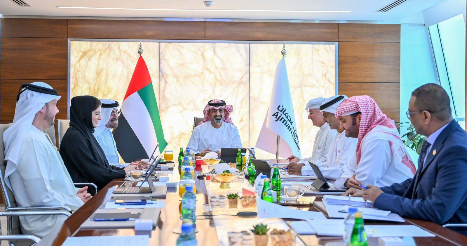 عمار بن حميد يترأس اجتماع مجلس الإدارة