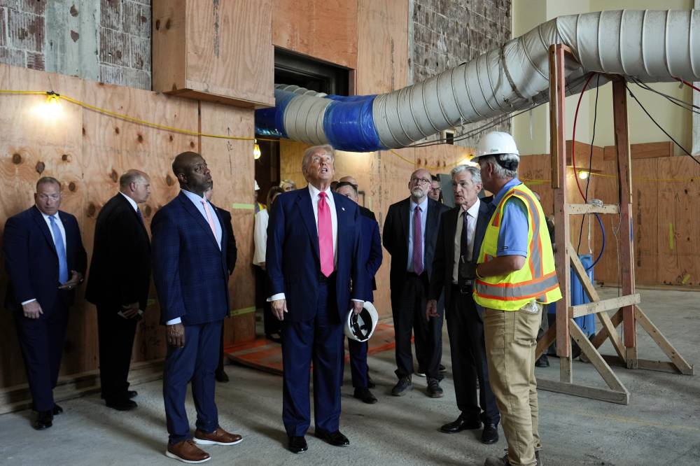 ترامب وجيروم باول، يزواون «مجلس الاحتياطي الفيدرالي» - أ ب