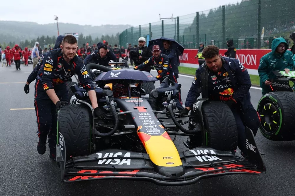 الأمطار تؤجل انطلاق جائزة بلجيكا الكبرى للفورمولا- 1