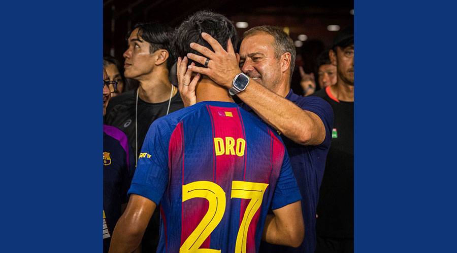 فليك يهنئ بيدرو( درو) على مستواه