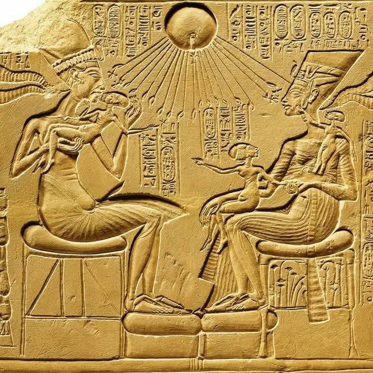 قصة حب قديمة في المتحف المصري