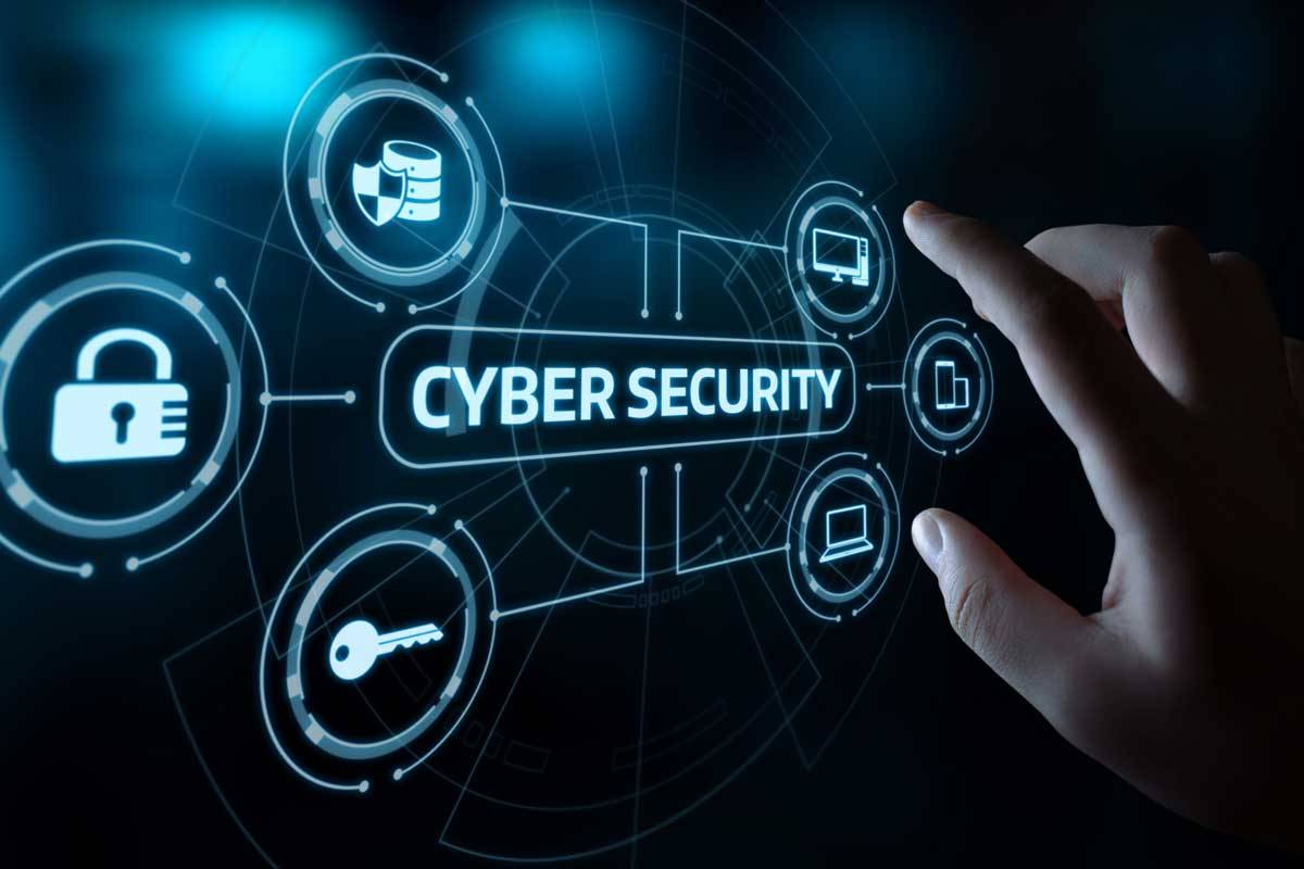 الإمارات تواجه الهجمات السيبرانية بالاستجابة الذكية 