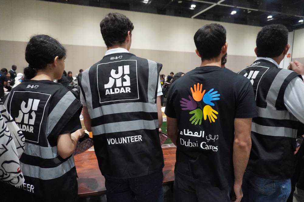 تجهيز 10000 حقيبة مدرسية للطلاب من الأسر المتعففة