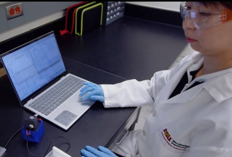 جسيمات نانو ذهبية تكشف الأمراض من قطرة دم في 15 دقيقة