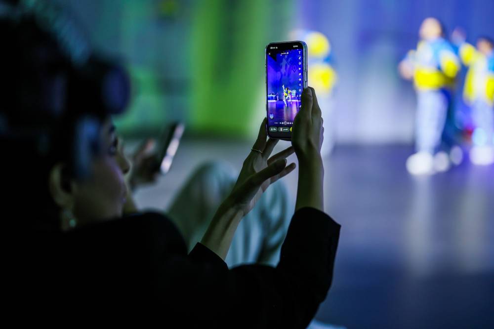 آخر عروض «صيف دبي» الفنية.. موسيقى وكوميديا ومسرح لألمع النجوم