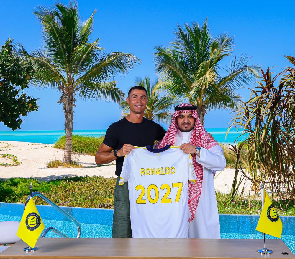 نادي النصر ضمن الأندية المعروضة للبيع 