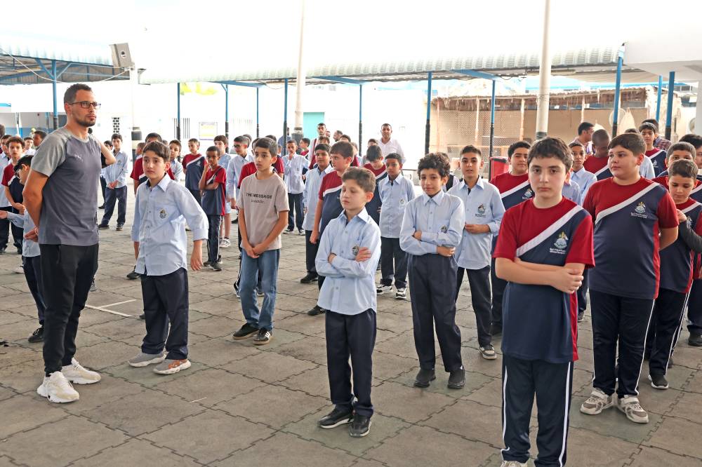 بداية العام الدراسي - مدارس دبي      تصوير صلاح عمر