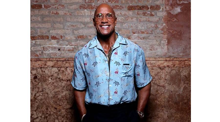 ذا روك يكشف سر فقدانه 27 كجم استعداداً لدوره الجديد في السينما