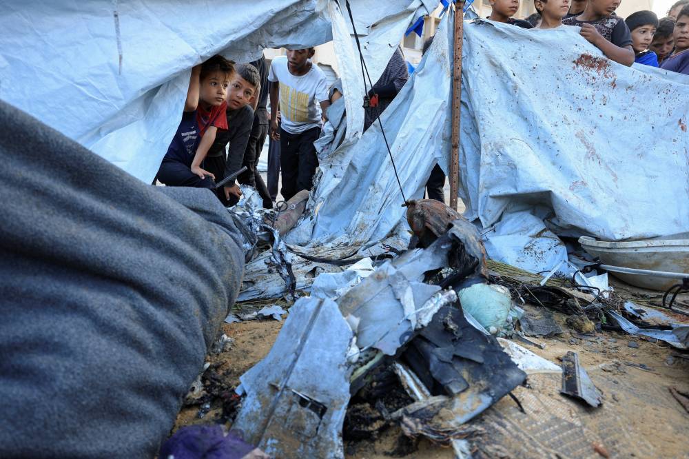 قتلى وجرحى بقصف إسرائيلي على مدينة غزة