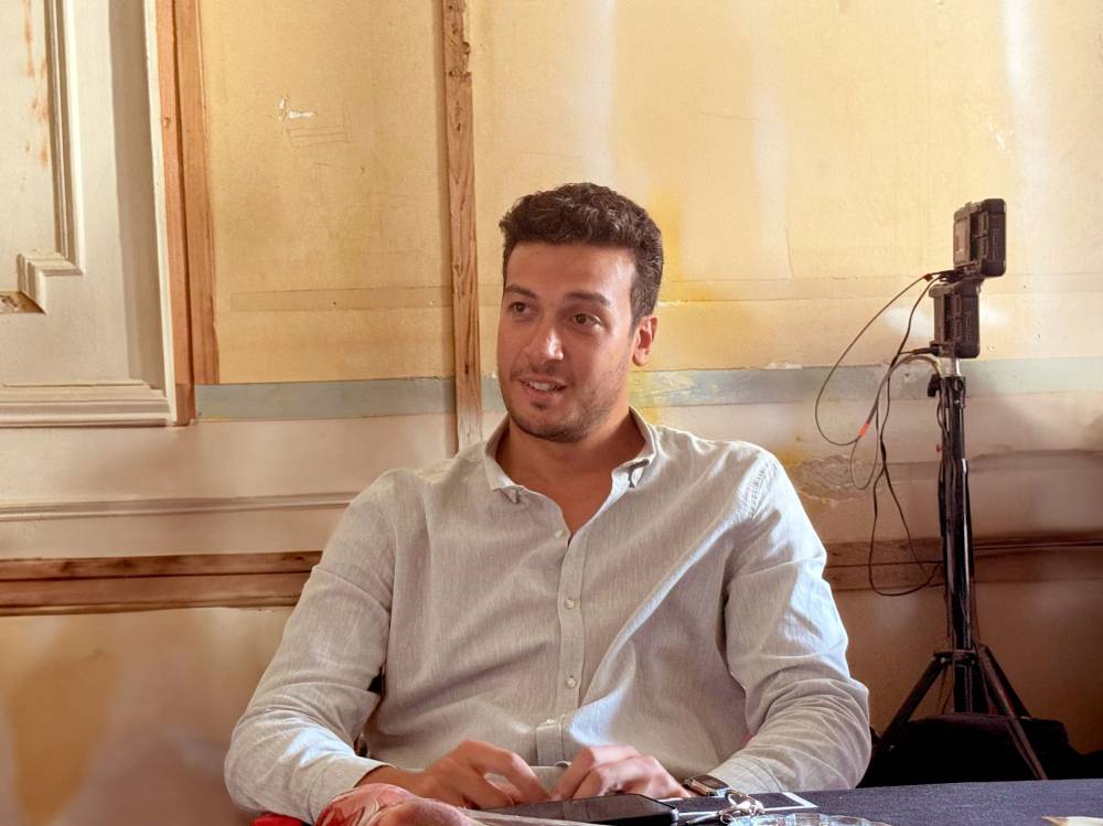 أحمد عبد الوهاب 

