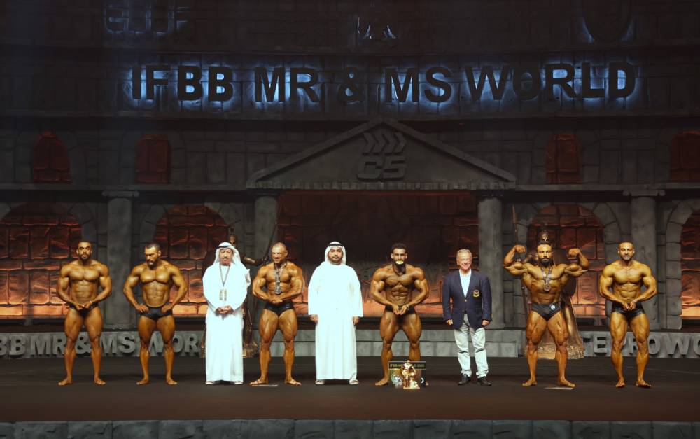  أحمد الشرقي وسانتوغا مع الفائزين 
