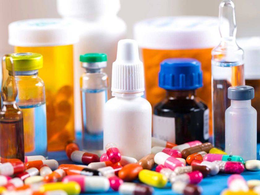 وقف الأدوية بلا استشارة.. خطر