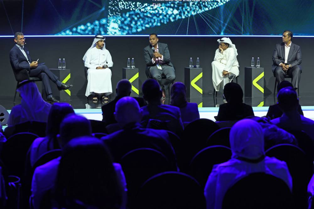 انطلاق فعاليات معرض الرعاية الصحة الرقمية  في دبي  اليوم الثاني    تصوير صلاح عمر